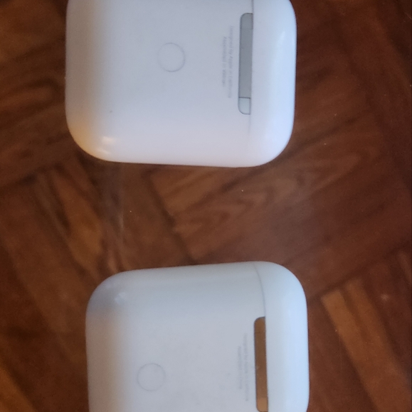 Air pods case - Picture 4 of 4